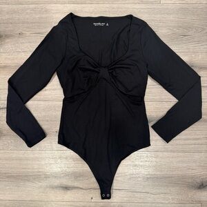 Abercrombie & Fitch Cozy Tie-Front Long Sleeve Bodysuit Black